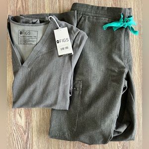 Figs Grey Technical Set